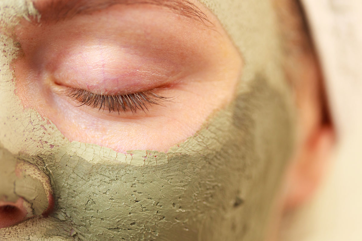 Dermamelan treatment for pigmentation correction.